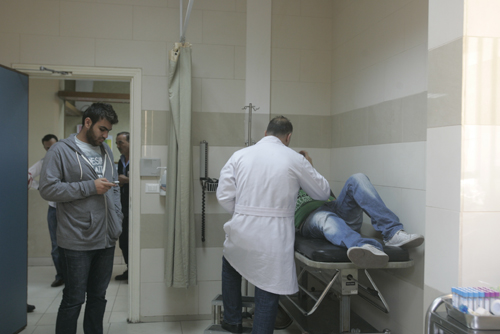 عشرة جرحى في إعتداء عناصر "مربع أمن قريطم" على طلاب الجامعة اللبنانية الاميركية