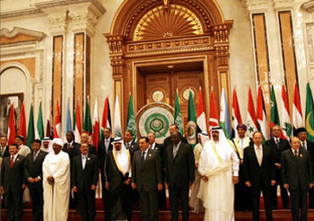 "تشرين": مسيرة الجامعة العربية تنبئ بفشل مزرٍ وأنظمة الخليج أصبحت مشكلتها الأساسية