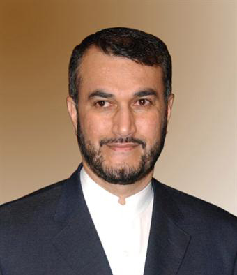 الخارجية الايرانية استنكرت الصمت الدولي والعربي إزاء الجرائم الصهيونية ضد الفلسطينيين
