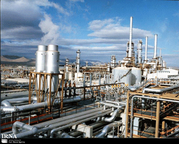 دور النفط في تنمية وتعزيز الأمن القومي