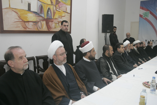 لقاء "المرجعيات الدينية الاسلامية والمسيحية في جبيل": للتمسك بالعيش المشترك والدولة والحذر من الفتنة المذهبية والطائفية
