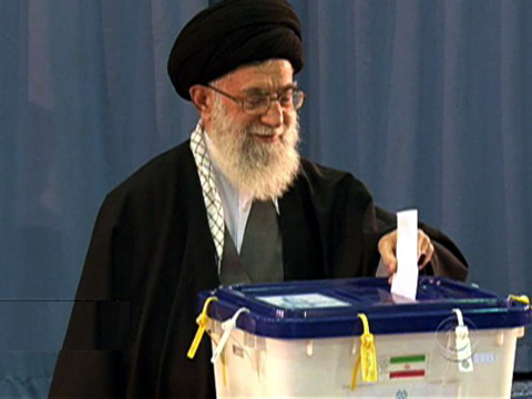 نتائج الانتخابات الايرانية تعزز موقف ايران داخليا وخارجيا في ظل قرع طبول الحرب وتشديد العقوبات عليها