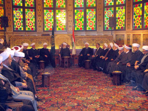 اجتماع في دار الفتوى بمشاركة المفتي قباني والشيخ قبلان اكد على وحدة المسلمين وحرمة التقاتل بين أبناء الوطن

