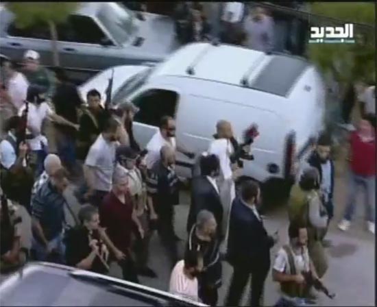 الكاميرا تفضح "دولة" خالد الضاهر وأزيز الرصاص يرافق كلمة الحريري
