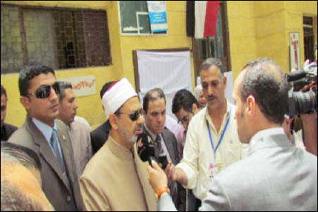 50 مليون مصري يدلون بأصواتهم لاختيار رئيس للبلاد من بين 13 مرشحا 