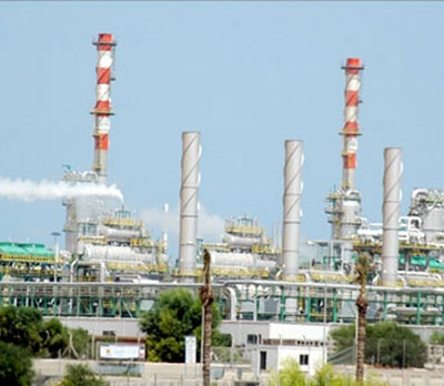 شركة "الخليج العربي" النفطية تمهل الحكومة الليبية يومين قبل إغلاق مقرها في البلاد