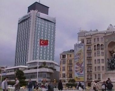  ميقاتي : تجربتنا اللبنانية فريدة في التعايش معا والاعتراف بالآخر
