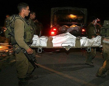 جيش الاحتلال يستنفر على الحدود مع غزة ومصر بُعيد عملية نوعية خلفّت قتيلاً صهيونياً وجريحين