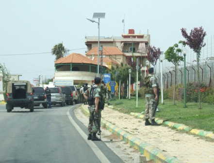 الانتقاد: وفد من السفارة الاميركية جال على بوابة فاطمة وجبل السدانة
