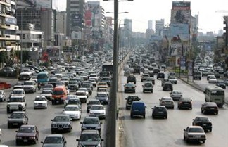 أزمة سير خانقة في صيدا بسبب اعتصام الأسير الذي حاول أن يمدده إلى خارج المنطقة التي يحتلها