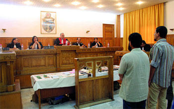 الحكم بالمؤبد على بن علي... وغضب في صفوف أسر الشهداء