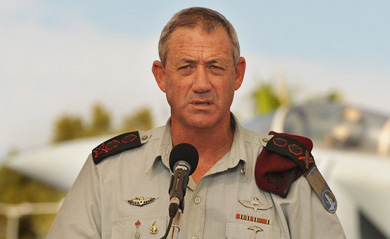 رئيس اركان الجيش الاسرائيلي بني غانتس : "اسرائيل" تواجه تحديات على جميع الجبهات 