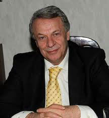 
الجيش السوري يواصل تقدمه في الغوطة الشرقية لريف دمشق .. والمسلحون في حلب يختلفون على تقاسم السرقات