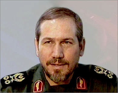 صفوي: على مسلمي العالم مقاطعة البضائع الامريكية احتجاجاً على الاساءة للاسلام