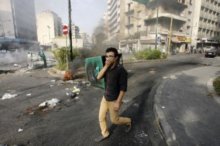 تهدئة في طرابلس شمال لبنان...وعودة إلى "معركة إسقاط الحكومة" بعد تشييع العميد وسام الحسن؟!