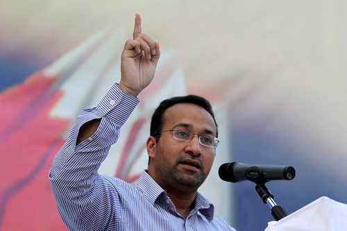 جماهير المعارضة في قلب منطقة "العكر": متمسكون بالديمقراطية ولن يرهبنا الحصار