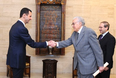 الرئيس الأسد للإبراهيمي: أي مبادرة يجب أن تقوم على مبدأ رفض الإرهاب وما يتطلبه من التزام الدول المتورطة 