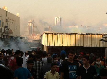 البجرين: قمع مئات المتظاهرين الذين حاولوا الوصول إلى دوار اللؤلؤة