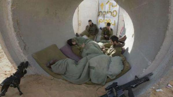  أنابيب المجاري.. ملاجئ للإسرائيليين
