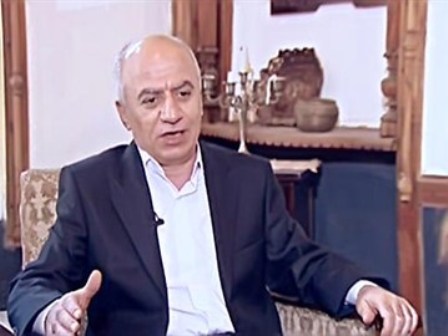 انفجار سيارة مفخخة بجديدة عرطوز بدمشق  واللجان الشعبية الكردية تحرر القسم الأكبر من "رأس العين"