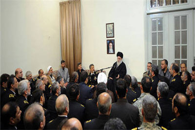 الامام الخامنئي: السياسة الايرانية متفوقة على السياسة الغربية في الشرق الاوسط
