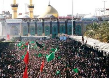 تدفق ملايين الزوار الى كربلاء المقدسة لاحياء عاشوراء الحسين (ع)