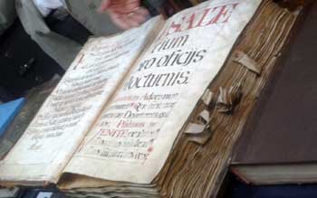 مكتبة المرعشي النجفي في قم ... معجزة المجهود الشخصي 