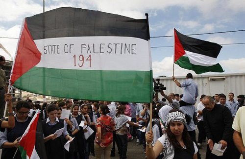 الفلسطينيون على بُعد ساعات من نيل اعتراف أممي بـ"دولة غير عضو".. والكيان الصهيوني يتوعدهم بعقوبات واسعة