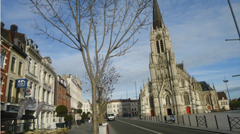 وسائل إعلام فرنسية: المرشحة الرئاسية السابقة "سيغولين رويال" مرشحة لرئاسة معهد العالم العربي