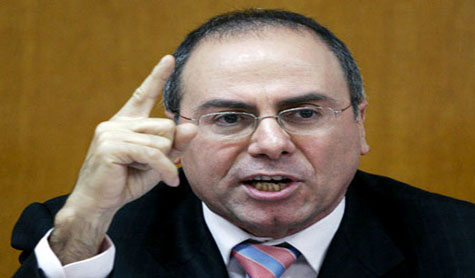 شالوم: اذا توجهت السلطة الفلسطينية الى لاهاي سنطالب بمحاكمة مسؤولي حماس