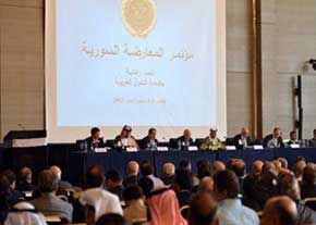 واشنطن تحاول حصر الهزيمة بحلفائها لتجنب الإقرار بفشل حربها السرية على سوريا