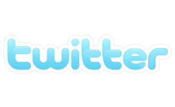 الحكم بالسجن على ناشطين بحرانيين اثنين بتهمة اهانة الملك عبر "تويتر"