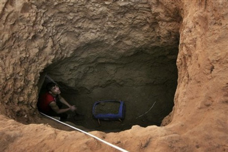 الجيش السوري ينتصر في معركة المطار ويُفشل مخطط "الزحف إلى دمشق"... وداريا آمنة قريباً 