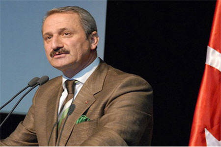 تركيا: لن نلتزم بالحظر الامیركي الاوروبي ضد ایران

