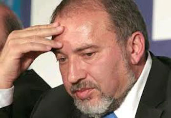 ليبرمان متهم بالغش وإساءة الائتمان في قضية تعيين السفير لدى روسيا البيضاء