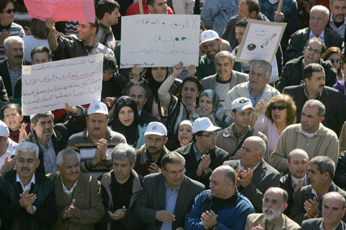 هيئة التنسيق هددت بشل القطاع العام: سنطوق أسبوعياً مكان انعقاد مجلس الوزراء