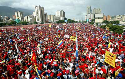 الحزب الاشتراكي الموحد بزعامة تشافيز يفوز بانتخابات الولايات  