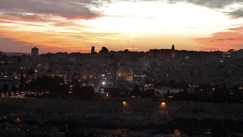 عاصفة جوية تضرب المنطقة العربية