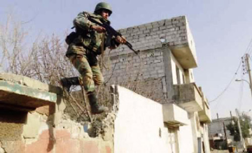 آلاف الشبان يلتحقون بخدمة العلم في حلب...وسقوط قذيفة هاون على بناء سكني في المعضمية 
