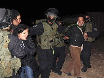 تنديد فلسطيني بتدمير قرية "باب الشمس" والاعتداء على الناشطين المناهضين للاستيطان