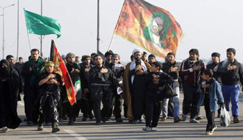 اربعينية الامام الحسين (ع)..18  مليون زائر هذا العام .. و 15 مليون العام الماضي   
