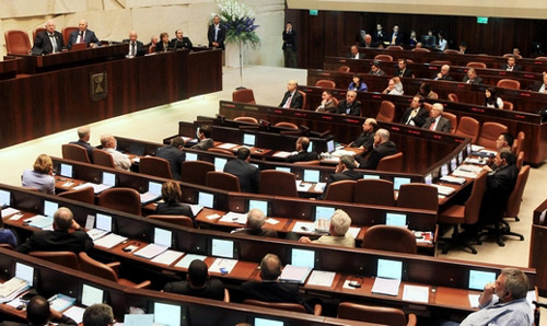 مرشح للانتخابات "الاسرائيلية" يدعو الى تفجير قبة الصخرة في القدس
