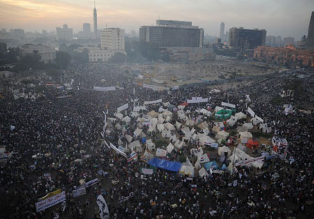  الشرطة المصرية توقف مطلق النار على معتصمي "التحرير"