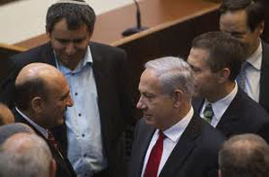 موفاز: نتنياهو اجرى نقاشا عمليا حول مهاجمة ايران