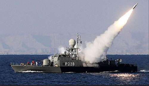 مناورات دفاعية بحرية وصاروخية إيرانية 