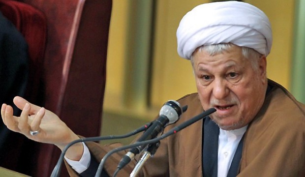 الشيخ رفسنجاني مستقبلاً السيد الحكيم: خلافات العراق تخدم الأعداء