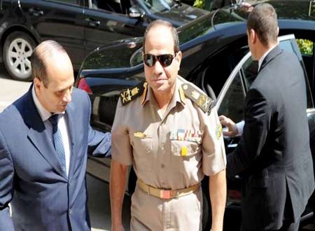 وزير الدفاع المصري: استمرار الصراع  قد يؤدي لانهيار الدولة 