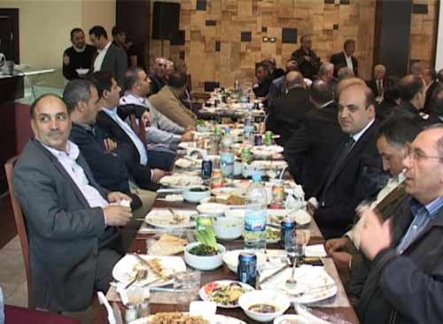 المقداد: ندعو الجميع الى التلاقي والحوار