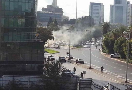 إصابة 10 مستوطنين في إنفجار "تل أبيب"