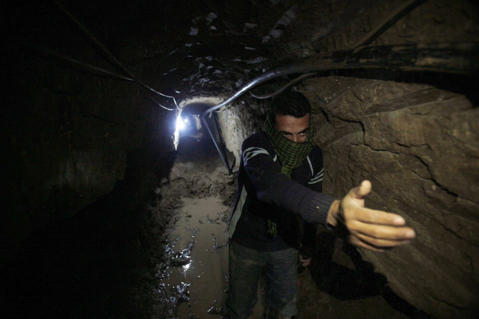 أنفاق غزة بين حملات الأمن المصري والحصار الإسرائيلي